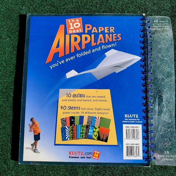 The Klutz Book of Paper Airplanes by Doug Stillinger and Editors of Klutz - Picture 5 of 6